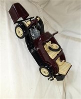 Hubley Toys Metal Car