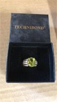 Sterling ring green stone approx size 8 with box