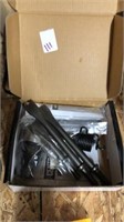 Central Pneumatic air hammer with accessories in