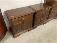 2PC NIGHT STANDS DFI FURNITURE