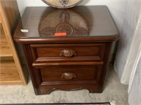 DIXIE NIGHT STAND W GLASS TOP AND CONTENTS