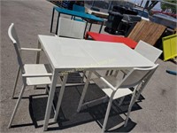 Patio World $799 Retail Patio Set As Is