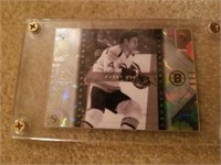 Bobby Orr hockey card in mint condition and