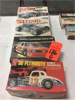 4 model race cars