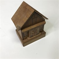 Super Neat Wooden Bank / Puzzle Box w/ Key
