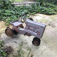 Vintage ERTYL USA Pedal Tractor