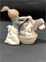 Lladro "Bashful Bather"