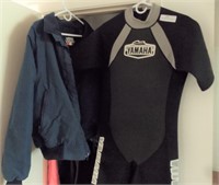 Men's Large Shorty Wetsuit & Yamaha Jacket
