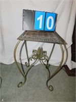 TIN STAND; H:19”; 12X12" SQUARE; WOVEN DESIGN ON