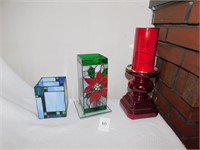 LEADED GLASS CANDLE STANDS WITH TEA LIGHTS; RED