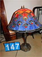 STAINED GLASS LAMP; SINGLE BULB; VIBRANT COLORS;
