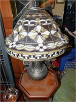 STAINED GLASS LAMP BRONZE LIKE