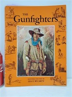 The Gunfighter Lea F. McCarty livre vintage