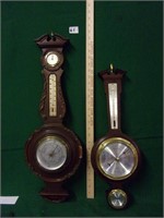 2 barometers