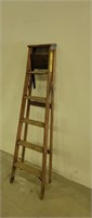 Wooden 6ft Ladder
