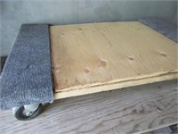 4 WHEEL DOLLY WOODEN WITH CARPET 18"X30"