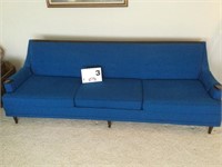 Batsons Park Ave Furniture couch 3 cushion