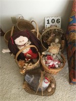 Baskets with dolls & hen lot