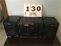 Sony cfd-550 radio am/fm cassette cd