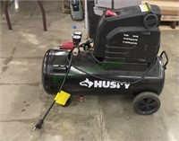 HUSKY AIR COMPRESSOR