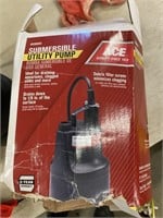 Submersible utility pump. New never been used