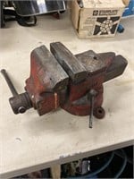 4 inch bench vice. Made by Lakeside