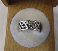 925 Silver Celtic Ring Size 6.25