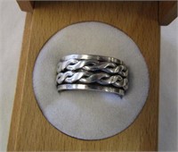 925 Silver Spinning Ring Size 7.5