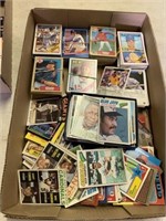 BASEBALL CARDS