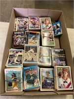 BASEBALL CARDS