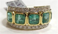 $11,932 App. Emerald & Diamond Ring