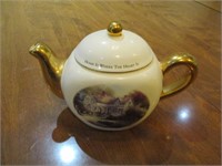 Thinas Kinkade Tea Pot