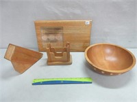GREAT MIX OF KITCHEN WOODENWARE