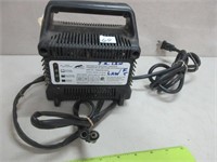 POWAKADDY AUTOMATIC BATTERY CHARGER