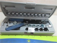 WRENCH SET IN CASE