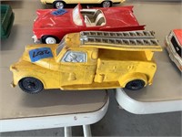 Auburn Toys Rubber Telephone Truck