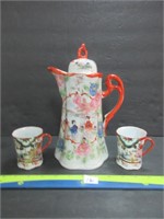LOVELY JAPANESE CHOCOLATE POT AND 2 CUPS