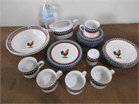 Rooster Dishes Set