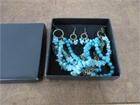 Pretty Teal Necklace with matching Earrings