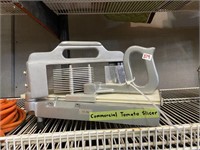 Commercial tomato slicer