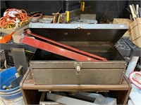 metal tool box (empty)