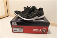 New Fila size 11 Men's shoes