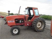 Allis-Chalmers AC-7050 Tractor