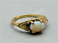 10k gold and opal ring size 6.5