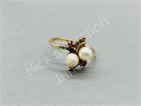 10k gold ring with pearls and rubies size 8