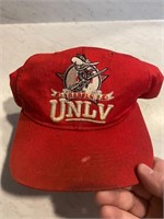 Vintage Starter UNLV Rebels Snap Back Hat