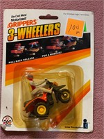 grippers 3-wheelers