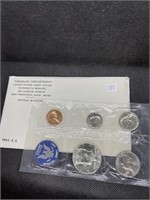 1965 US Mint Set in Original Package has SILVER