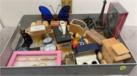 COLLECTIBLES LOT