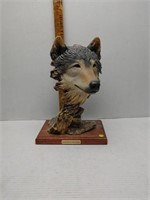 SIGNED 18" KEEPER OF THE WILD RESIN WOLF STATUE